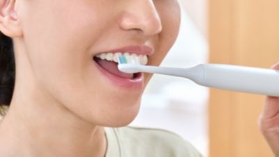 Philips Sonicare Optimal White Pachet 2+1 capete de periuță