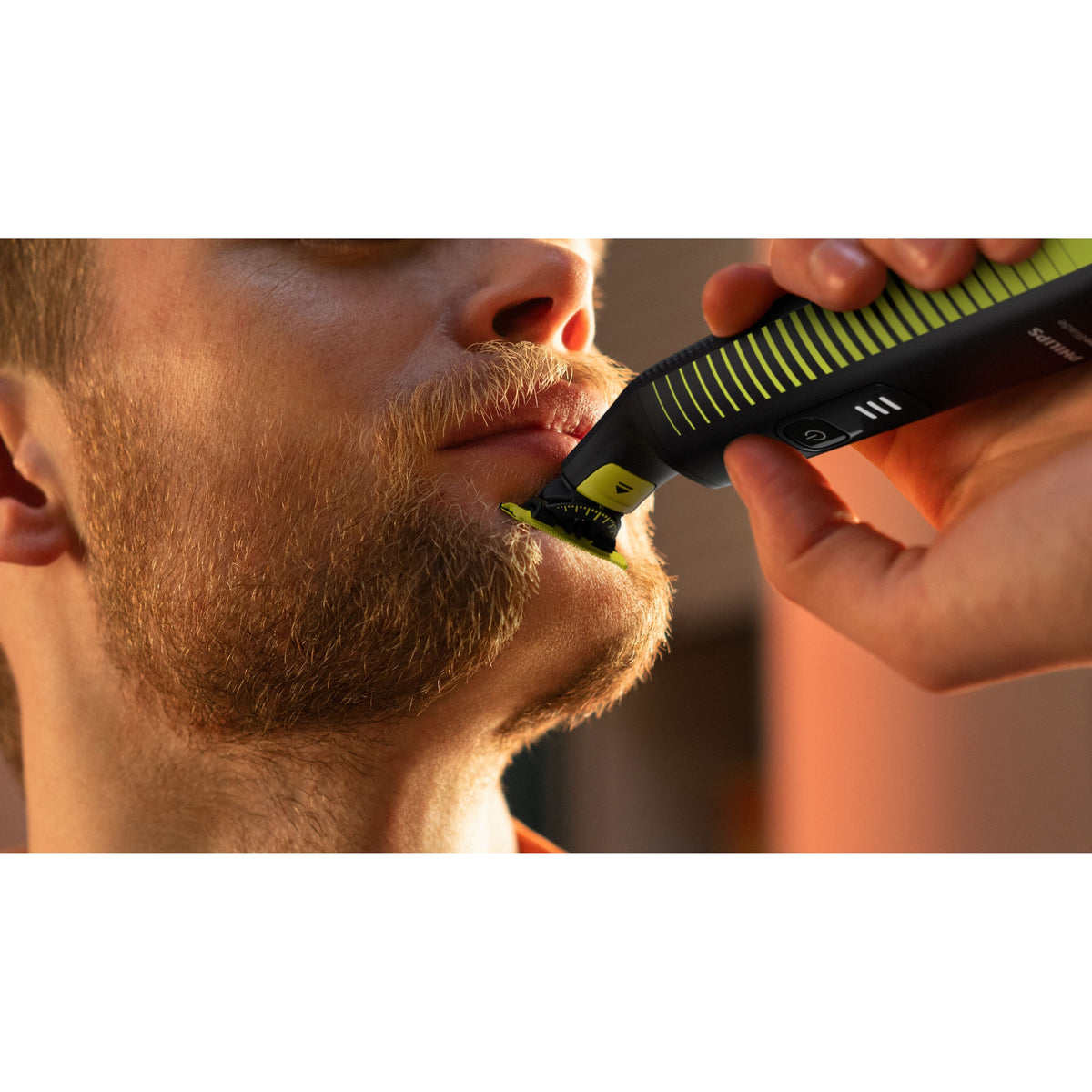 Aparat de ras Philips OneBlade Pro 360 QP6507/23