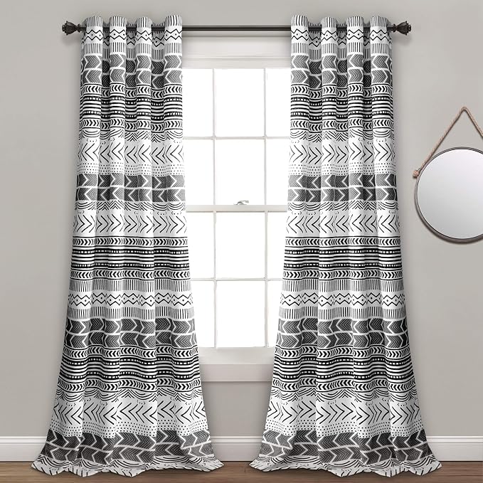 Pereche de perdele de fereastră cu filtrare a luminii Lush Decor Hygge Geo, 213,3 cm x 133,8 cm, alb-negru