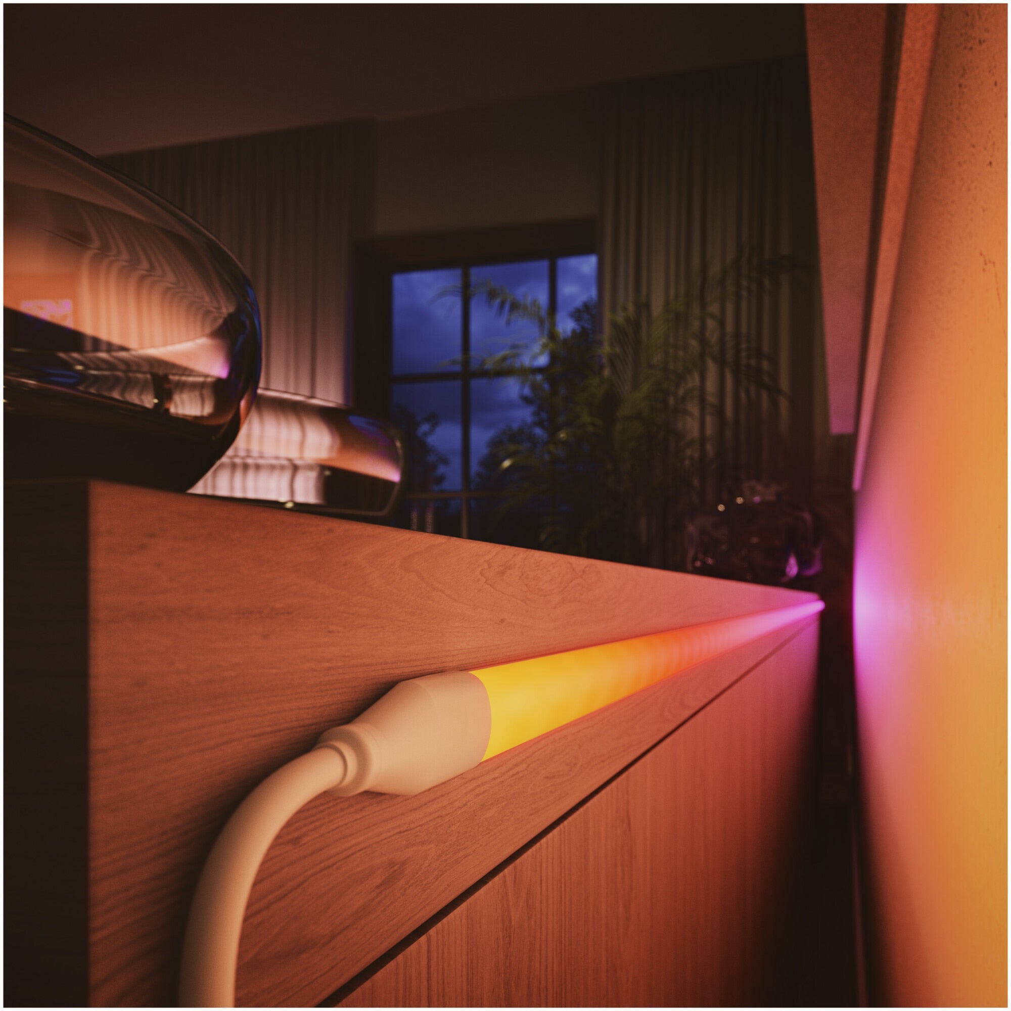 Extensie banda LED RGB inteligenta Philips Hue Gradient Lightstrip, 12.3W, 900 lm, lumina alba si colorata, IP20, Silicon, 100 cm